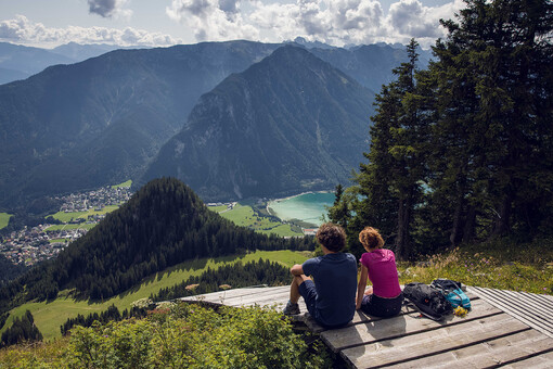 Enjoy a hiking tour in the Rofan mountains as a couple or family and soak in breathtaking views of the Achensee region.